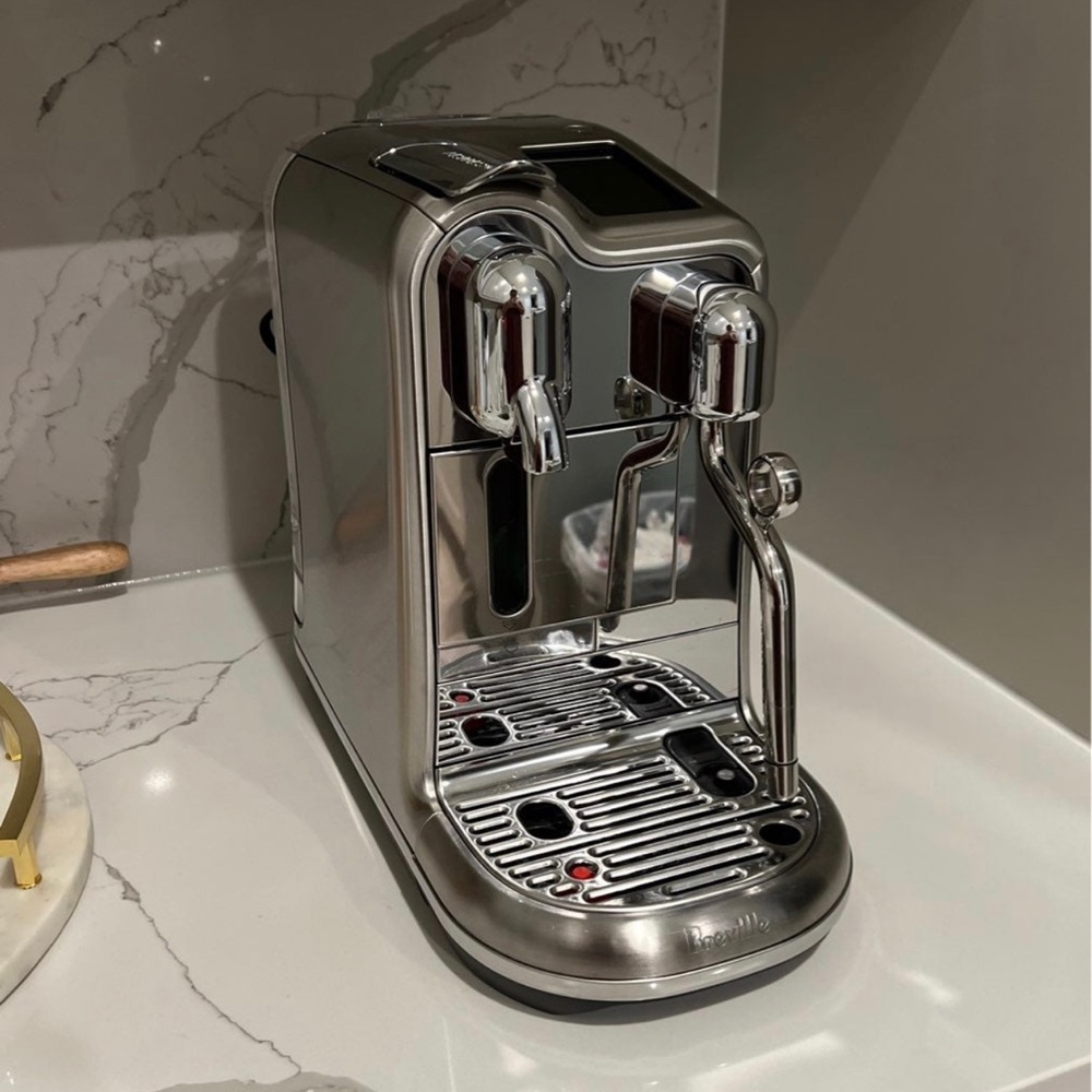 Breville Barista Express Espresso Machine
